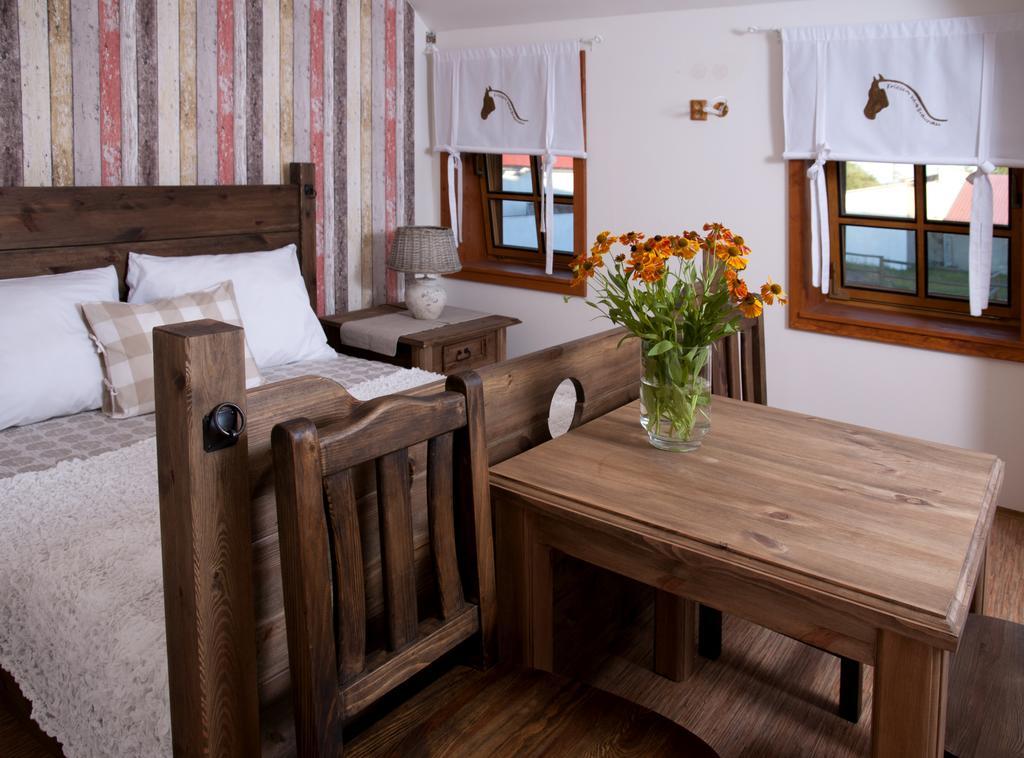 Penzion Jizdarna Hejtmankovice Broumov Room photo