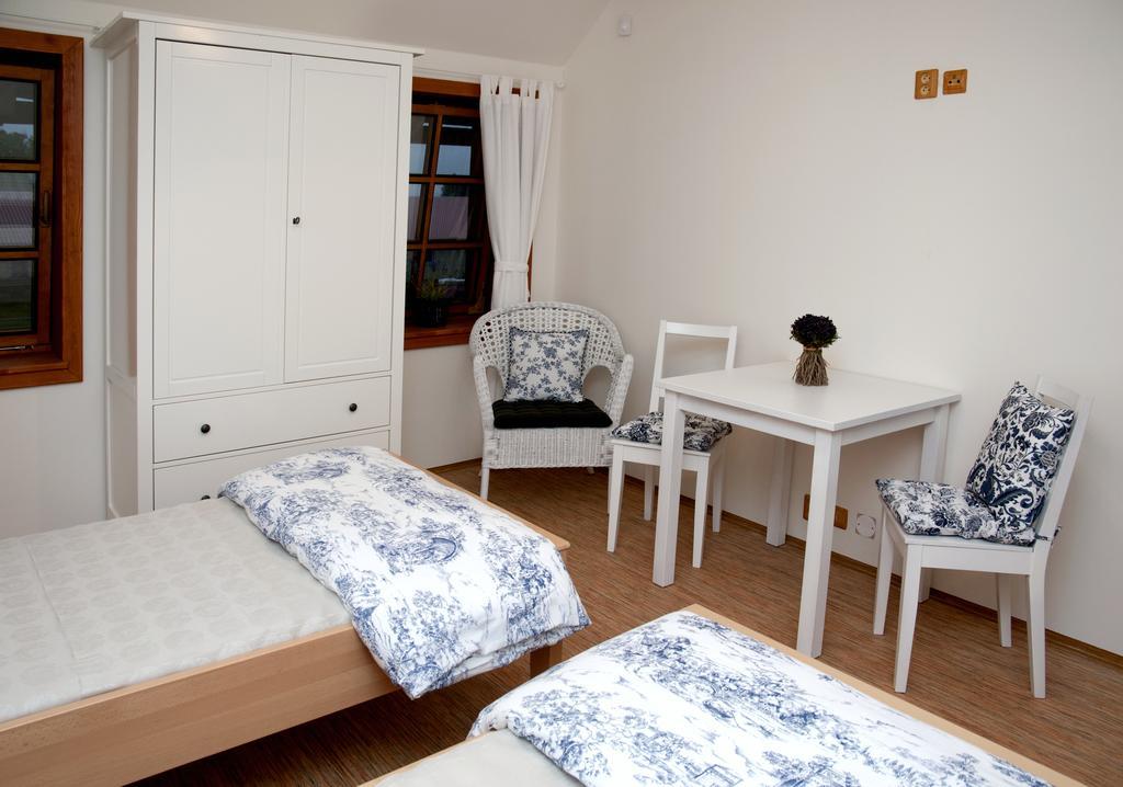 Penzion Jizdarna Hejtmankovice Broumov Room photo